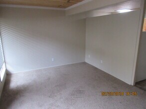 2120 NW Janssen St in Corvallis, OR - Building Photo - Building Photo