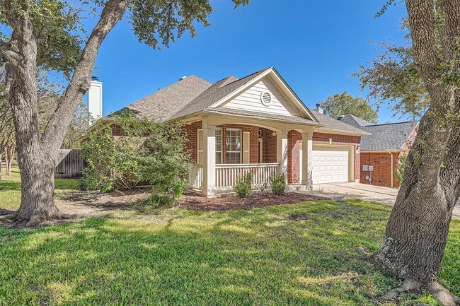 property at 15013 Doria Dr