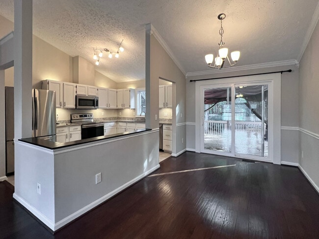 109 Carmel Woods Ct in Wake Forest, NC - Foto de edificio - Building Photo