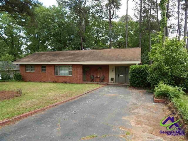 property at 204 Springdale Dr