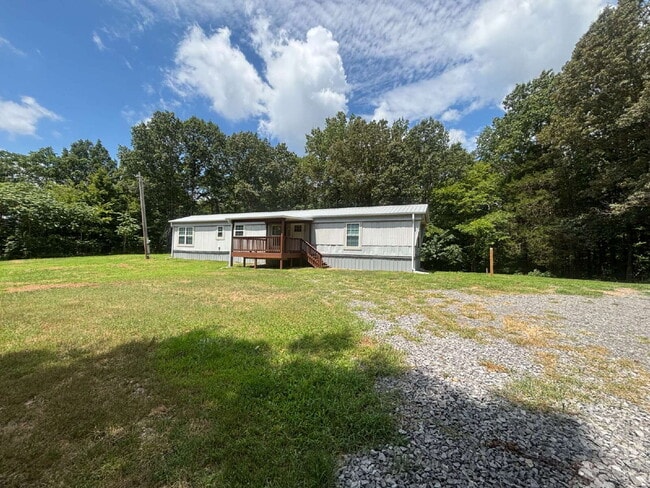 property at 4720 Old Metal Rd