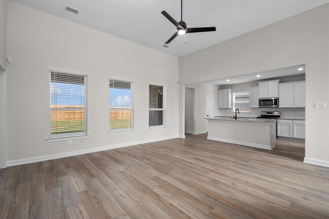 3226 Banyan Dr in Santa Fe, TX - Building Photo - Building Photo