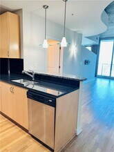 400 W Peachtree St NW in Atlanta, GA - Building Photo - Building Photo