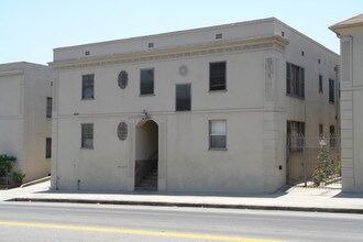 2916-2930 W 7th St in Los Angeles, CA - Building Photo - Building Photo