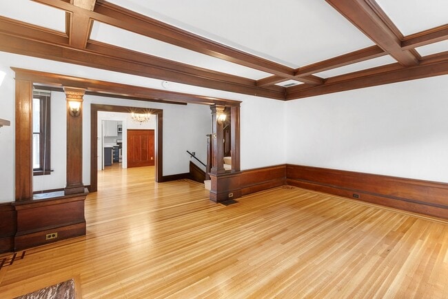 1075 Broadway, Unit 1075 Broadway in San Francisco, CA - Foto de edificio - Building Photo