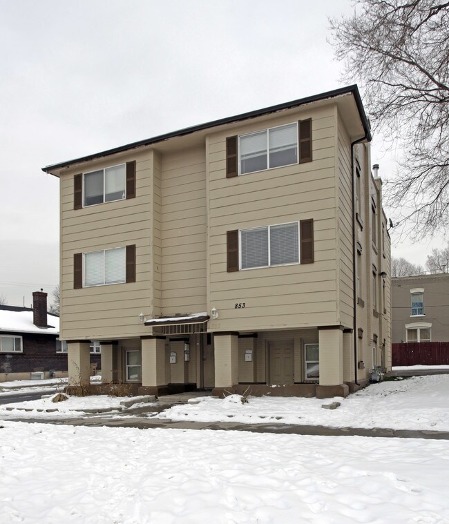 853 S 400 E in Salt Lake City, UT - Foto de edificio - Building Photo