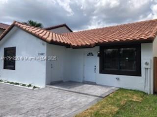 15167 SW 94th Terrace in Miami, FL - Building Photo