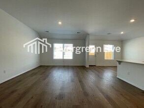 10009 SW 39th St in Mustang, OK - Building Photo - Building Photo