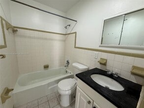 1620 NW 52nd Ave in Lauderhill, FL - Building Photo - Building Photo