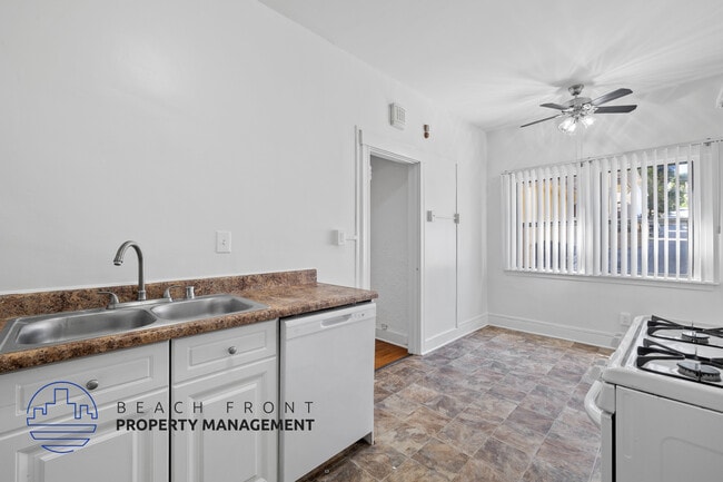566 W. 17th St. in San Pedro, CA - Building Photo - Building Photo