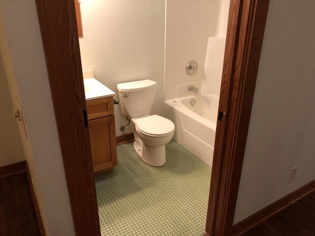 16864 Davis St in Galesville, WI - Building Photo - Building Photo