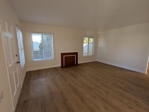 6208-6210 S Fairfax Ave in Los Angeles, CA - Building Photo - Building Photo