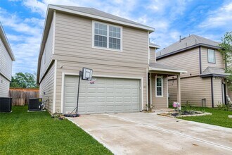 1317 Mount Bassie Trl in Conroe, TX - Building Photo - Building Photo