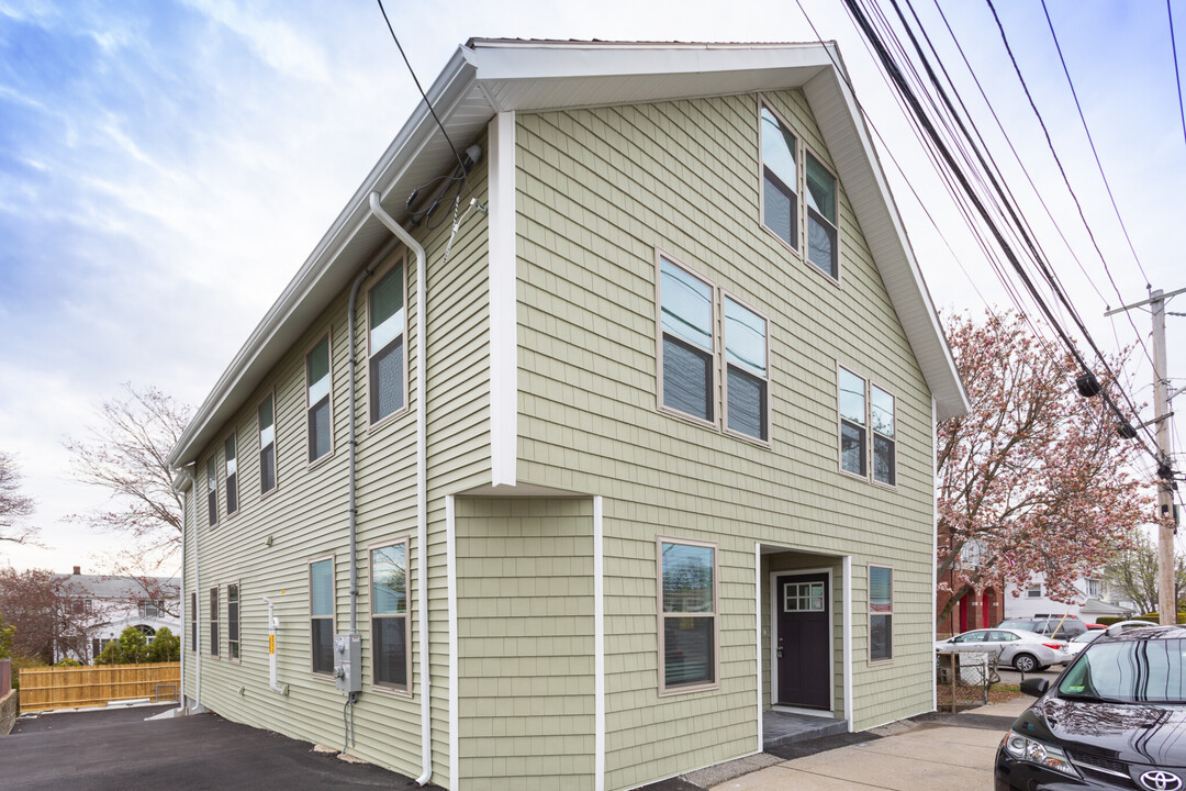 479 Fulton St, Unit #0 in Medford, MA - Building Photo