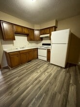 801 S 5th St in Savannah, MO - Building Photo - Building Photo