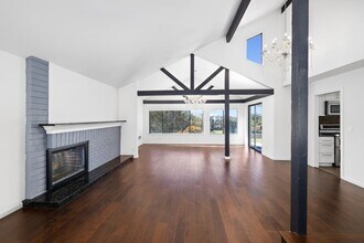 1815 Vía Palomares in San Dimas, CA - Building Photo - Building Photo