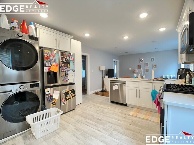 property at 7 Elmira St