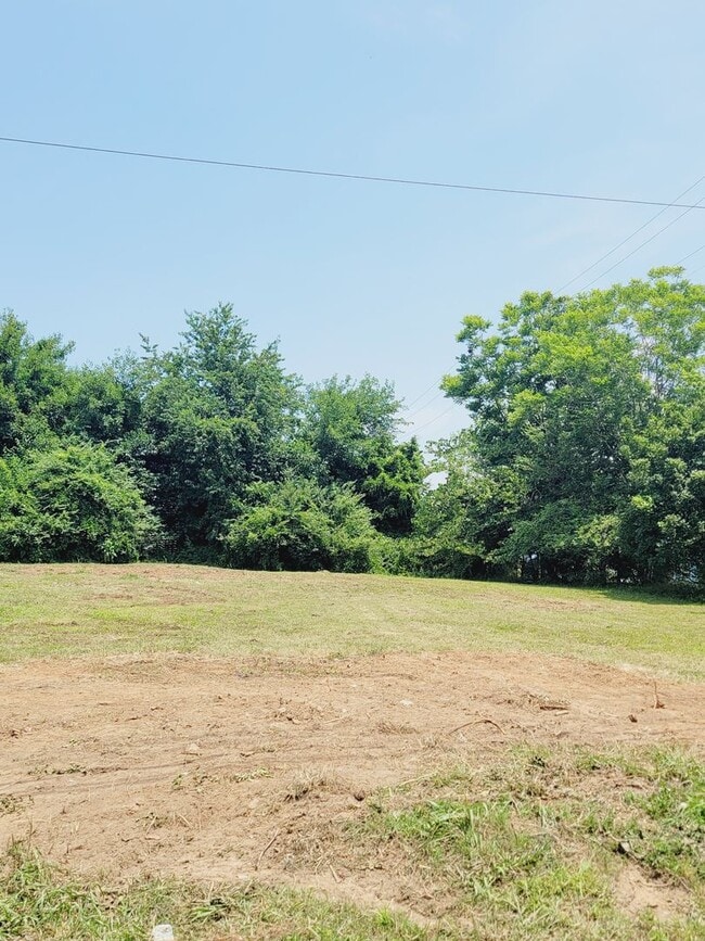 2446 Kemper St in Lynchburg, VA - Building Photo - Building Photo