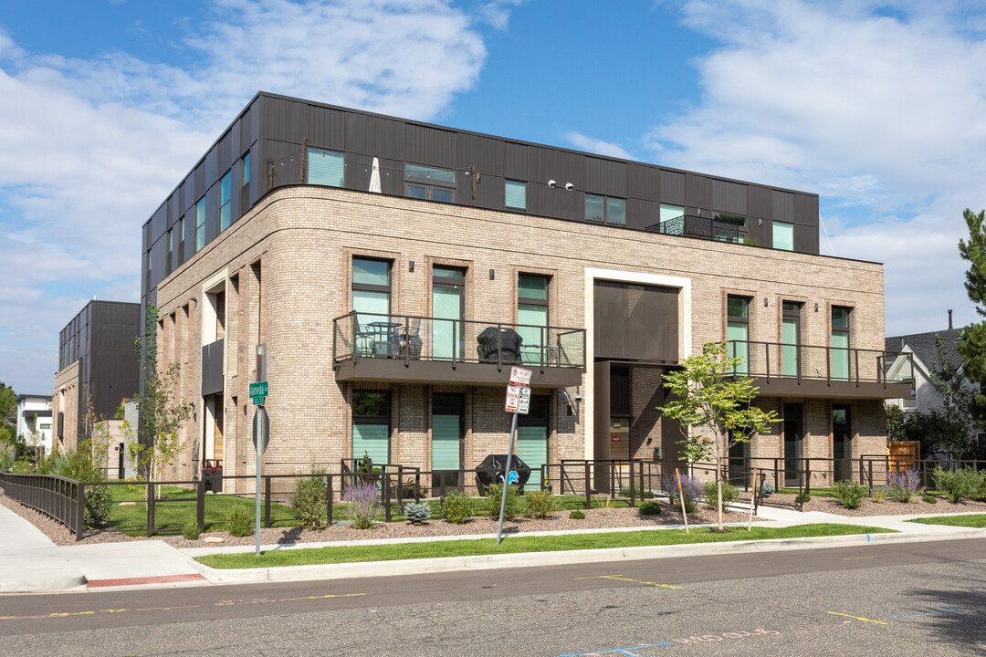 Affinity at Cherry Creek in Denver, CO - Building Photo