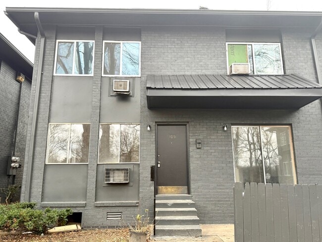 550 Harding Pl in Nashville, TN - Building Photo - Building Photo