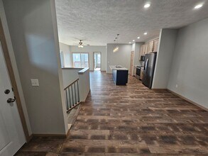 9622 W Tunis Dr in Sioux Falls, SD - Building Photo - Building Photo