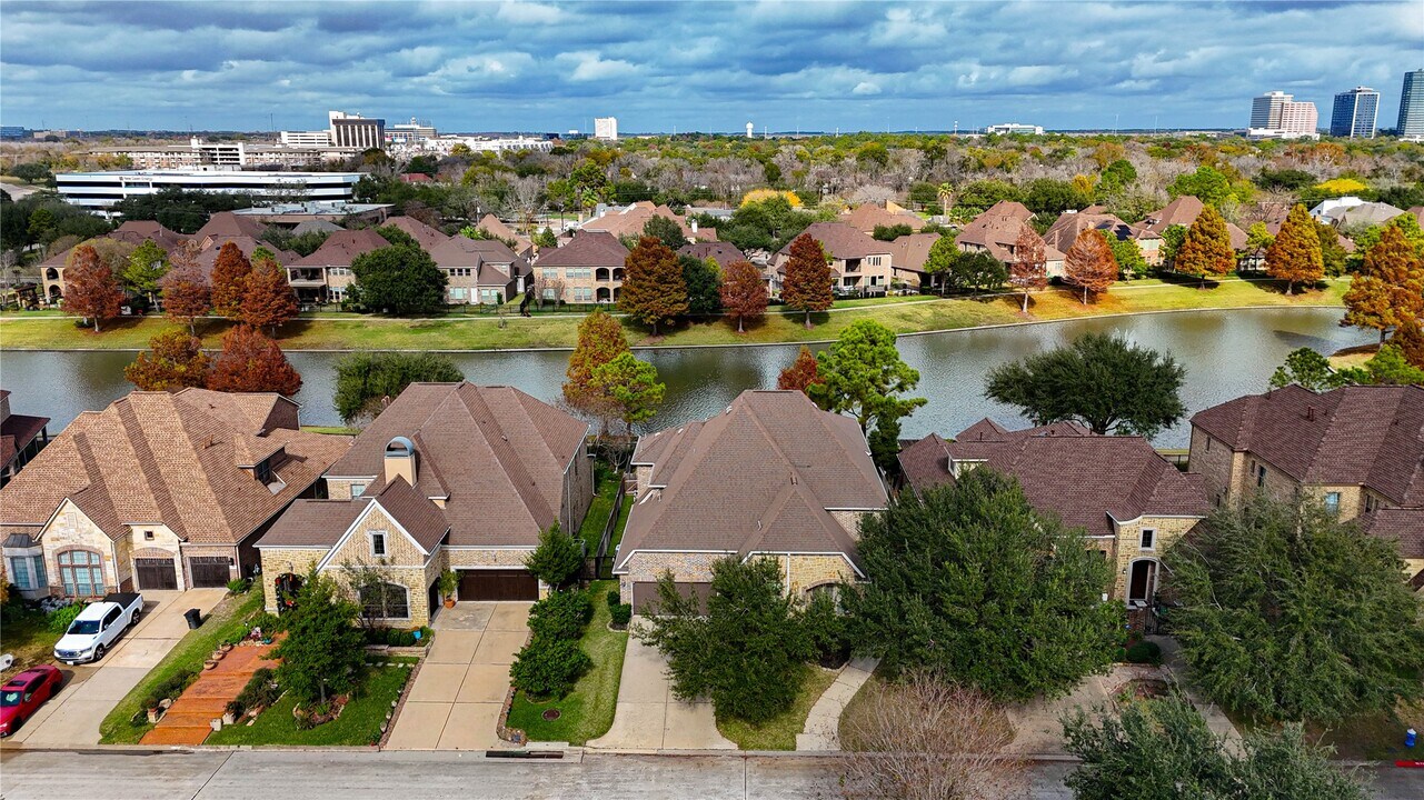 14430 Daly Dr in Houston, TX - Foto de edificio