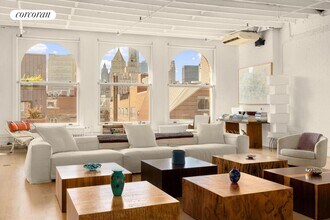 184 Grand St in New York, NY - Foto de edificio - Building Photo