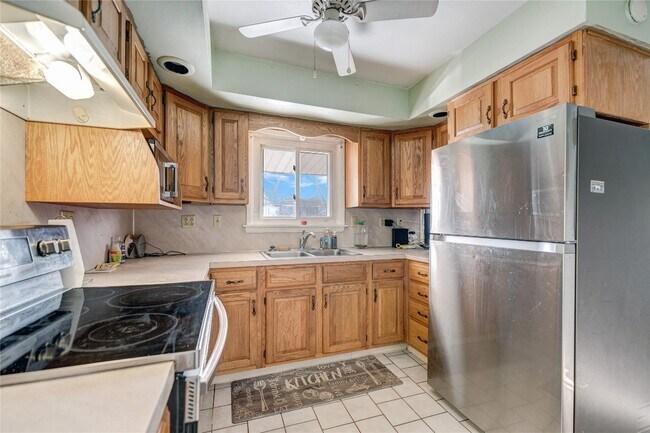 2803 Crescent Dr in Endicott, NY - Building Photo - Building Photo