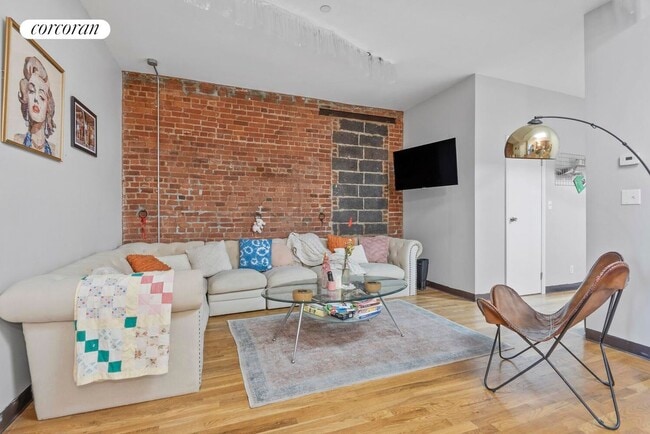property at 93 Seigel St