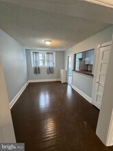 517 Littlecroft Rd in Upper Darby Township, PA - Foto de edificio - Building Photo