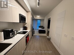 425 Front St E in Toronto, ON - Building Photo - Building Photo