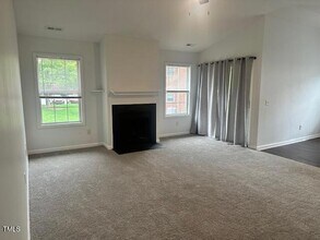 2423 Wellington Ridge Loop in Cary, NC - Building Photo - Building Photo