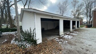 2017 Elmwood Ave in Lafayette, IN - Building Photo