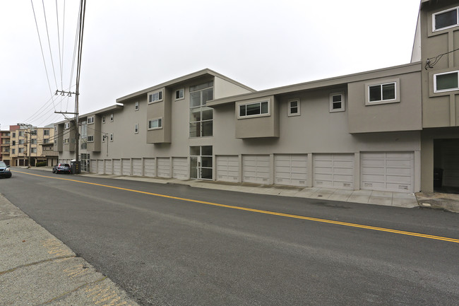 Burnett Apartments in San Francisco, CA - Foto de edificio - Building Photo