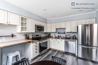 106 13th St in Boston, MA - Building Photo - Building Photo