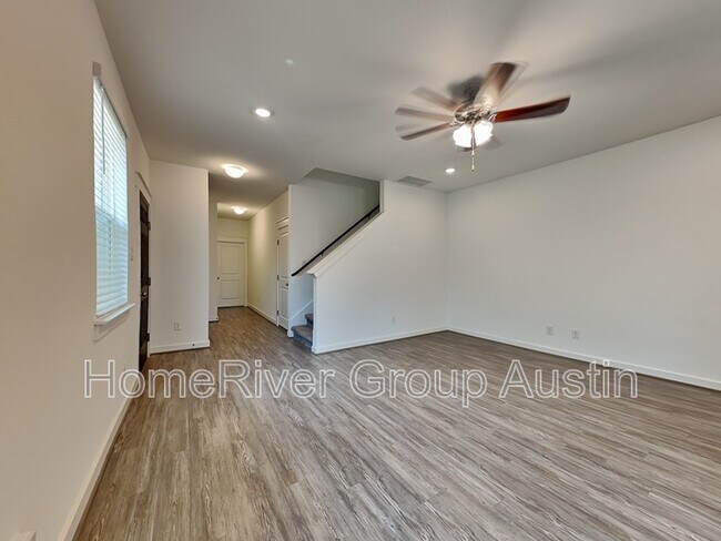17202 Leafroller Dr in Pflugerville, TX - Building Photo - Building Photo