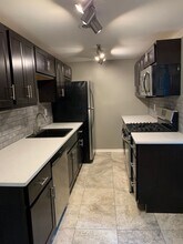 2630 Edwards Wy in Pittsburgh, PA - Building Photo - Building Photo