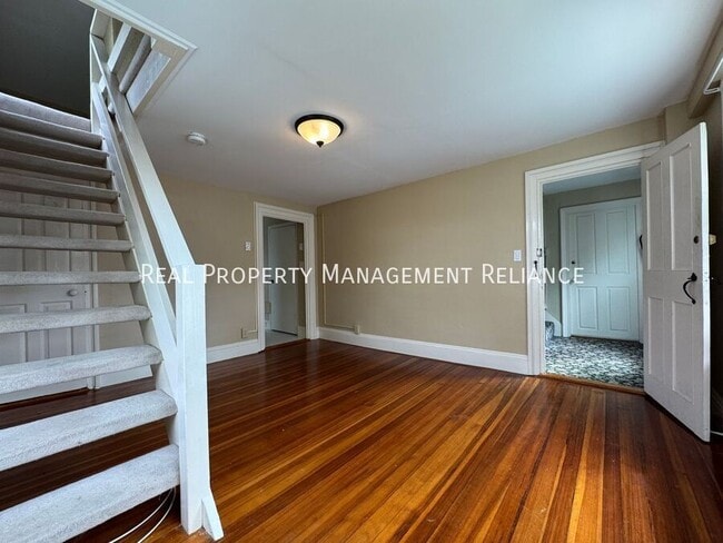16 Franklin Pl in Beverly, MA - Building Photo - Building Photo