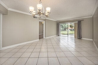 2700 Casita Way in Delray Beach, FL - Building Photo - Building Photo