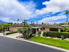 34 Duke Dr in Rancho Mirage, CA - Building Photo - Building Photo