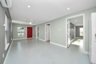 7135 Cayton St in Houston, TX - Building Photo - Building Photo