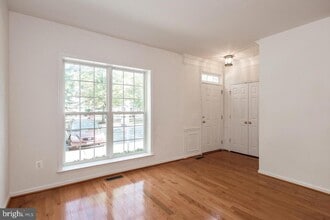 13953 Lullaby Rd in Germantown, MD - Building Photo - Building Photo