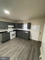 2441 N 5th St in Philadelphia, PA - Building Photo