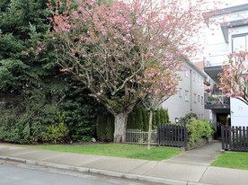 2664 Birch St in Vancouver, BC - Building Photo
