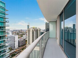 1100 S Miami Ave, Unit 3505 in Miami, FL - Building Photo