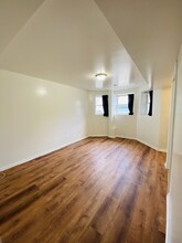 3604 W Diversey Ave, Unit G in Chicago, IL - Building Photo - Building Photo