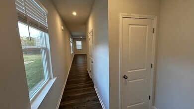 210 Timber Fls Dr in Greenville, SC - Building Photo - Building Photo