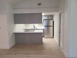 7945-7947 Tangors Way in Citrus Heights, CA - Building Photo - Building Photo