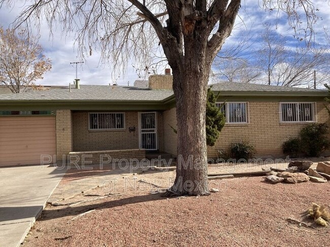 property at 712 Cagua Dr NE