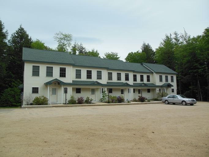 1133 Chocorua Rd in Chocorua, NH - Building Photo